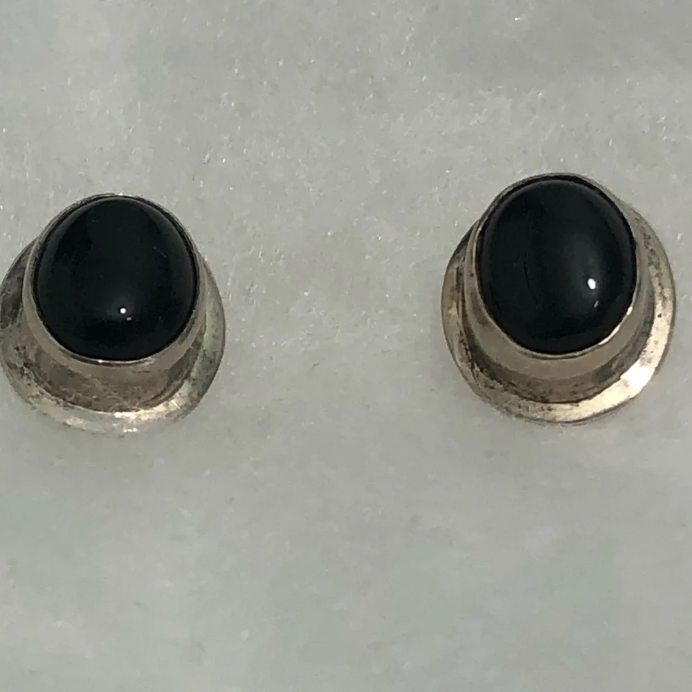 Vintage NAKAI 925 sterling silver black onyx earrings